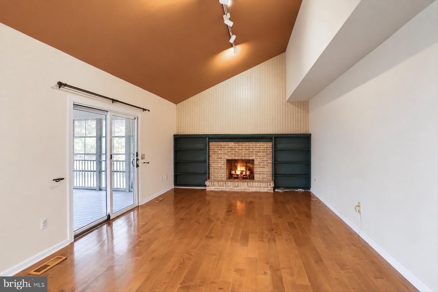 PACB2058438 Property Photo 15