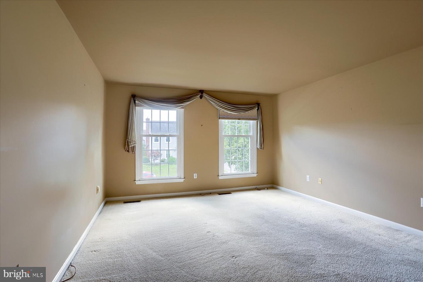PACB2058438 Property Photo 21