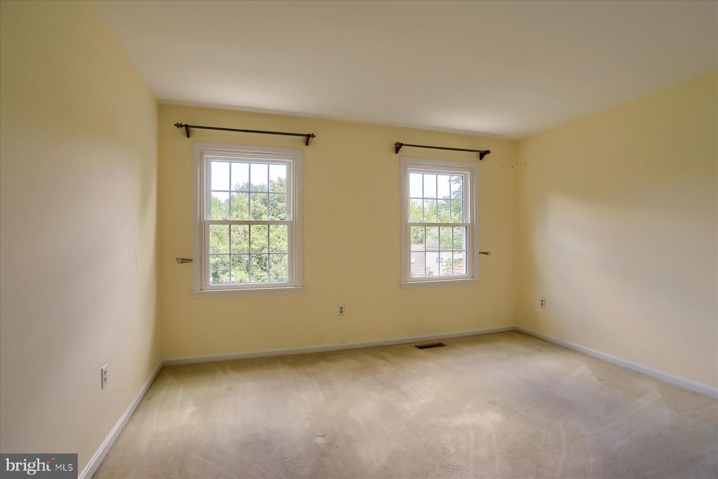 PACB2058438 Property Photo 32