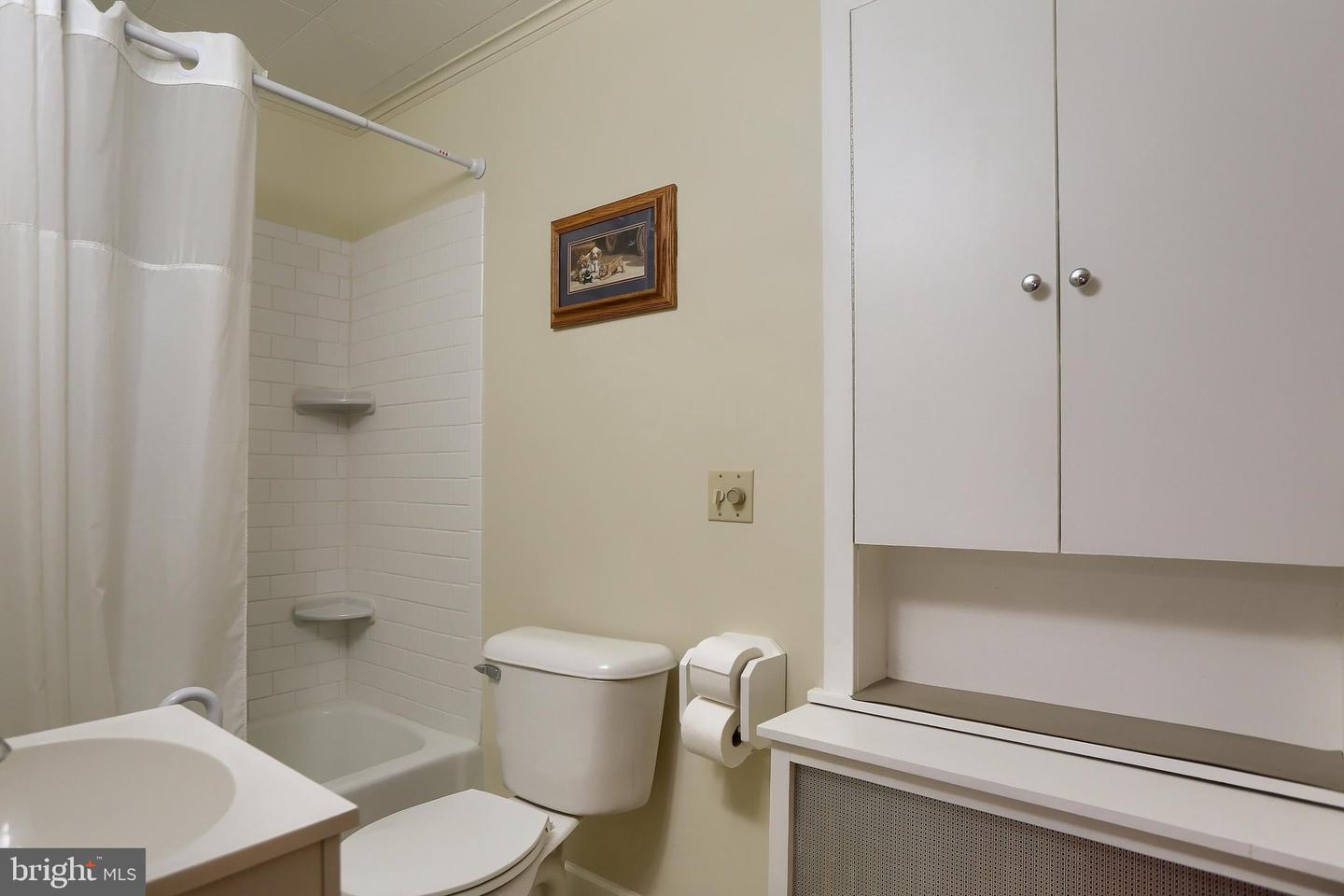 5 W Beale Ave Property Photo 16