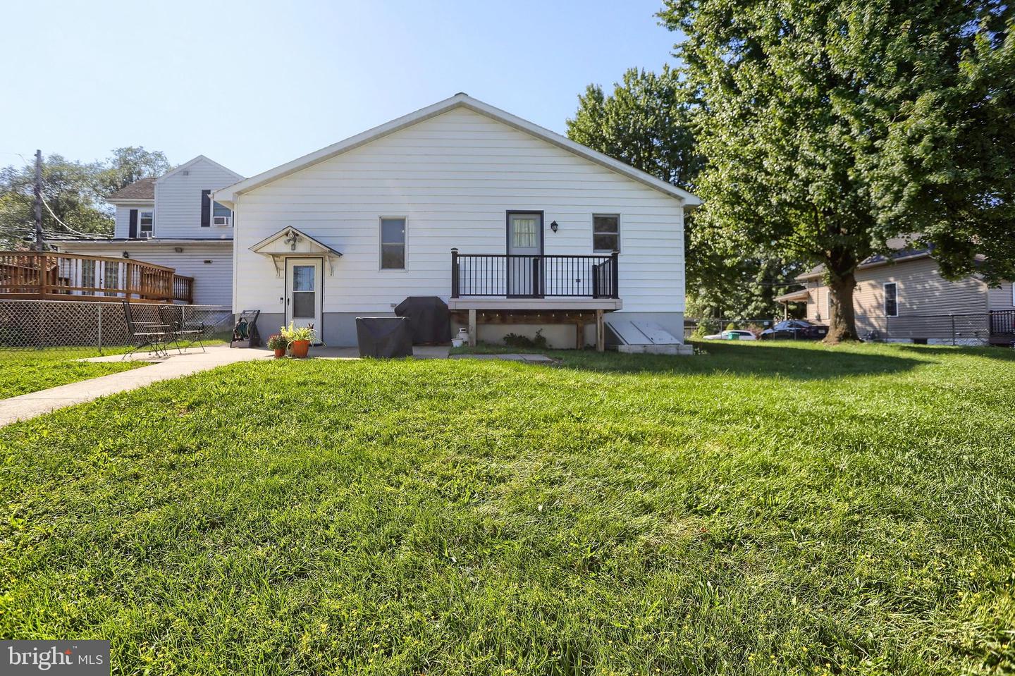 5 W Beale Ave Property Photo 37