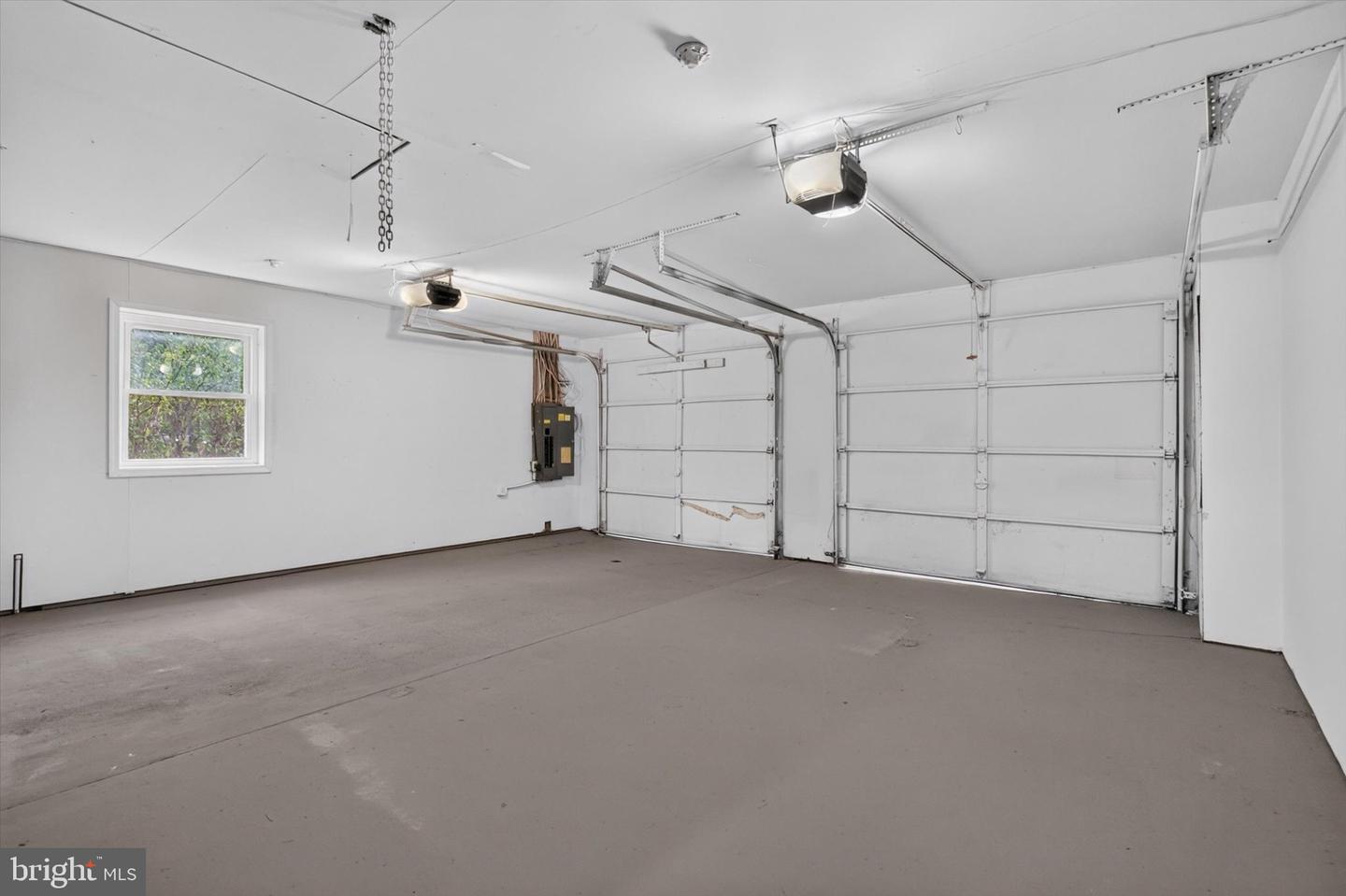 504 N Humer St Property Photo 32