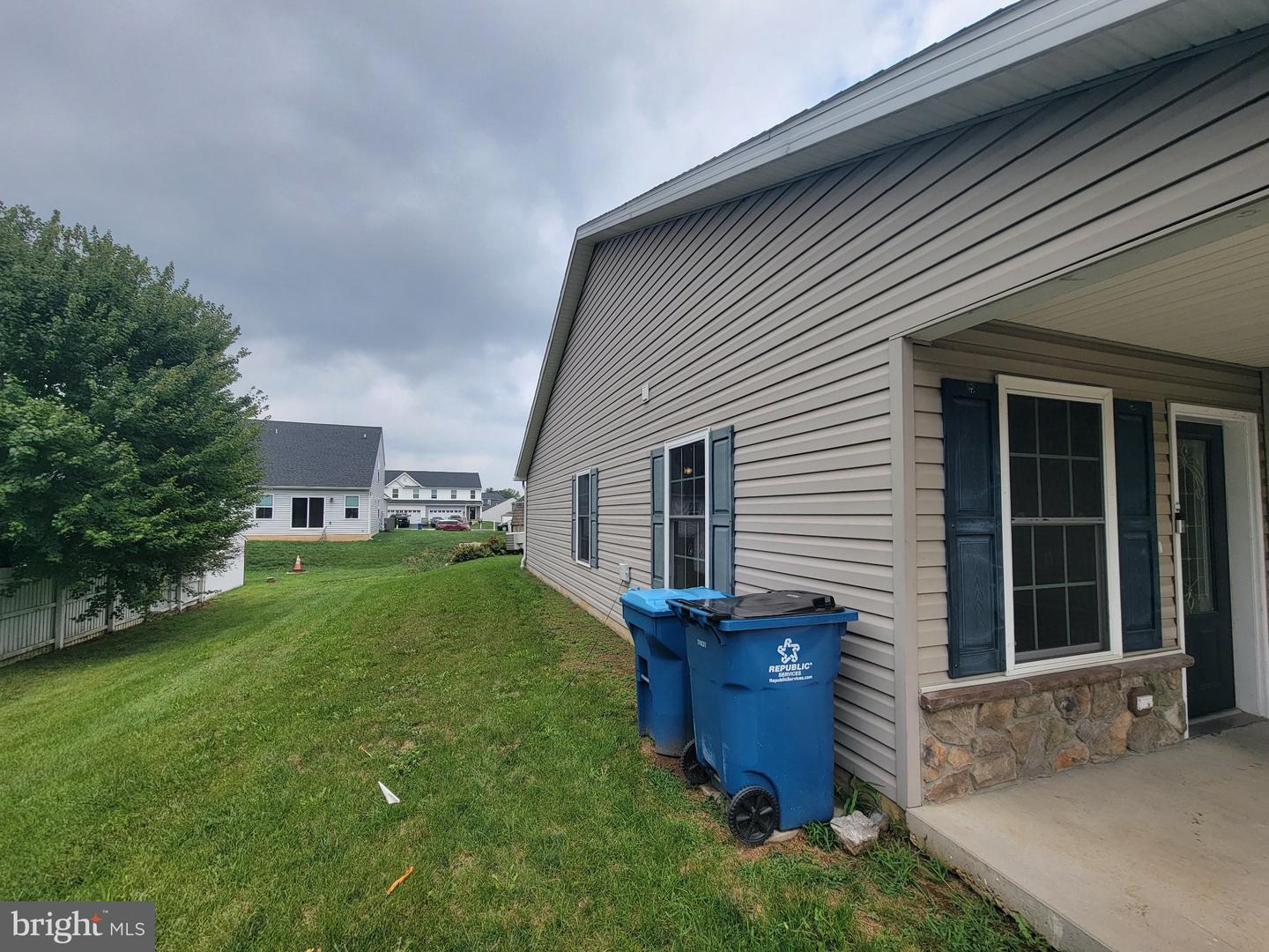 1049 Newville Rd Property Photo 33