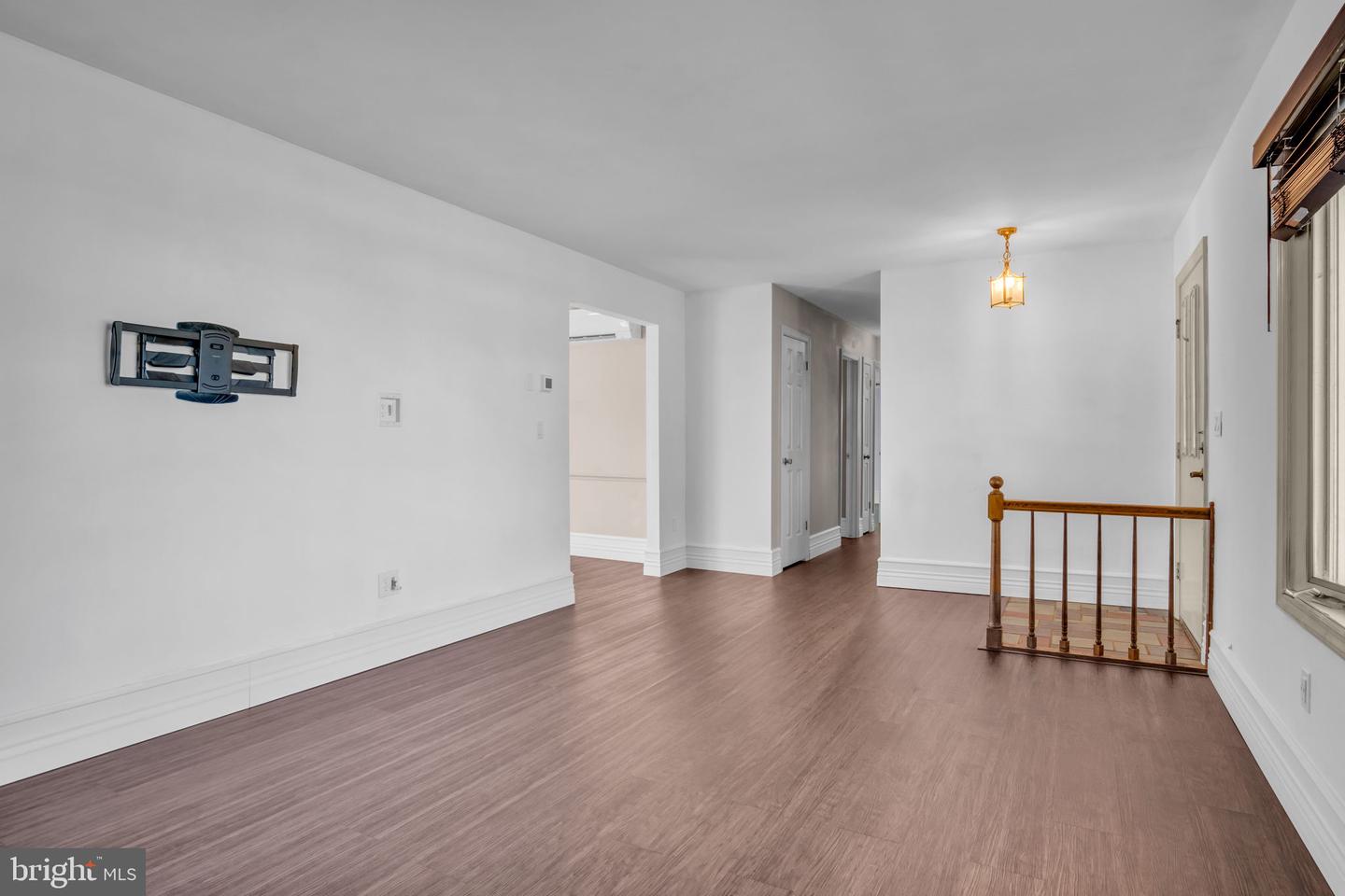 12 Mark Cir Property Photo 1