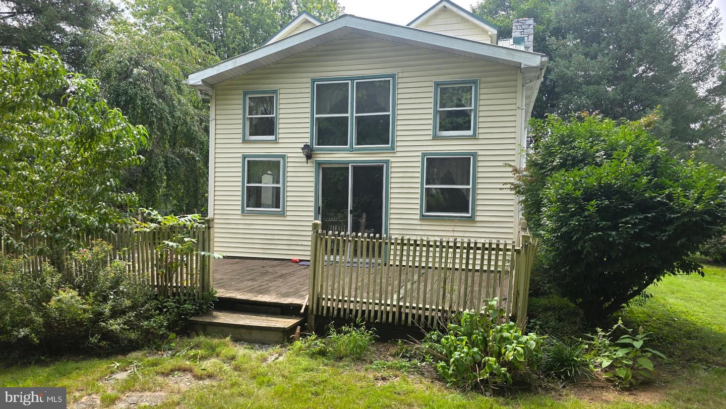 43 Harmony Hall Dr Property Photo 4
