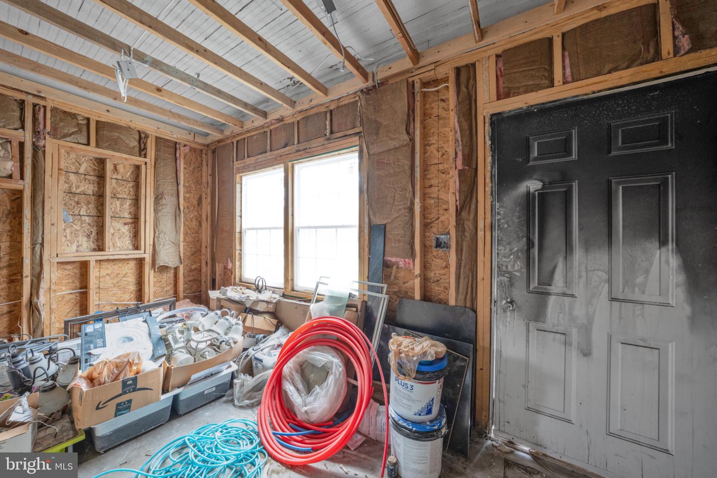 225 Market St Property Photo 4