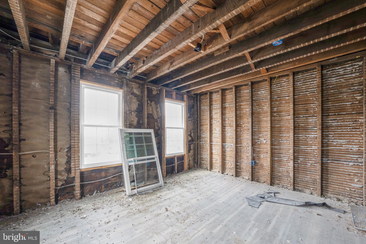 225 Market St Property Photo 15