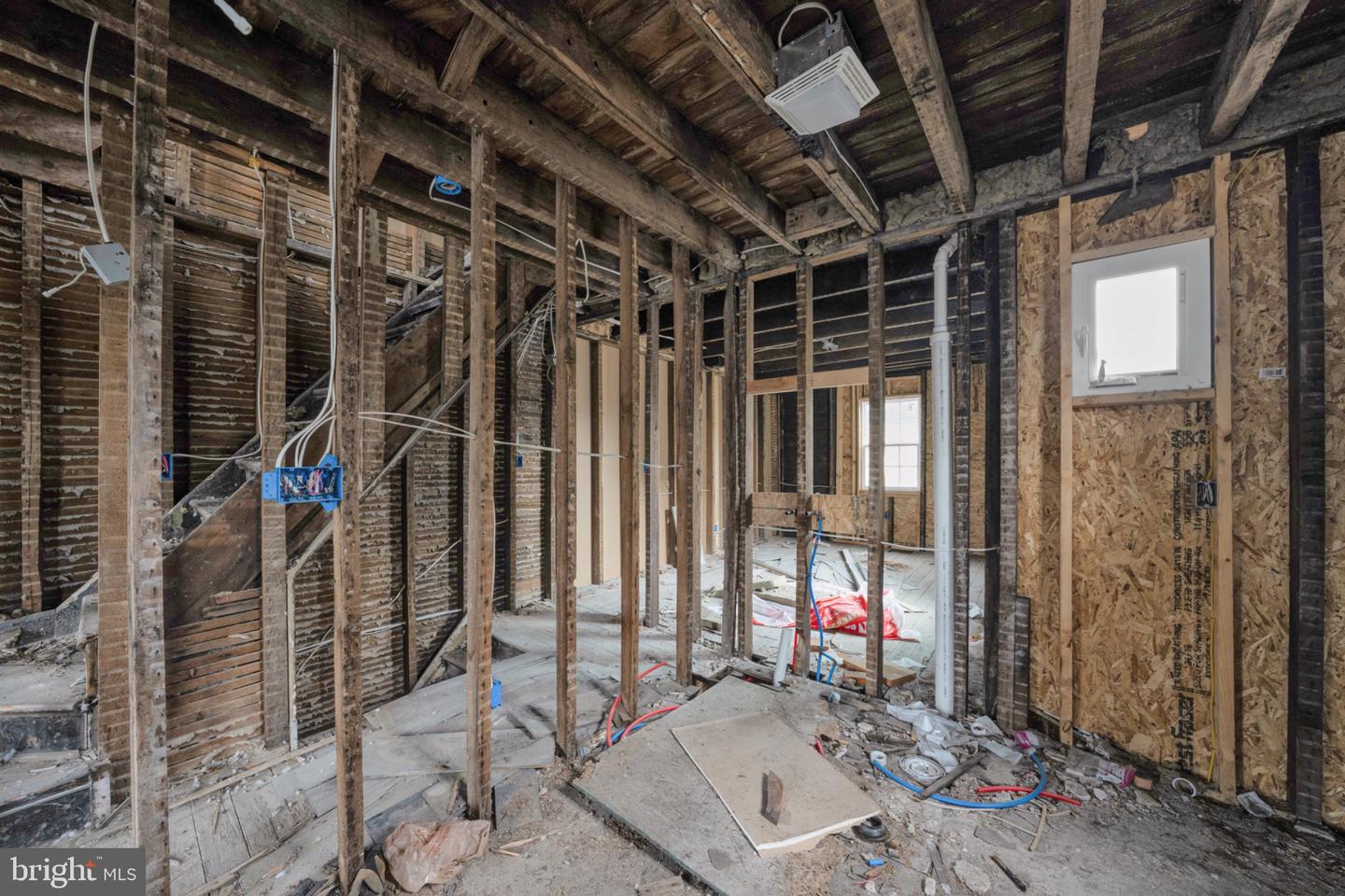 225 Market St Property Photo 18