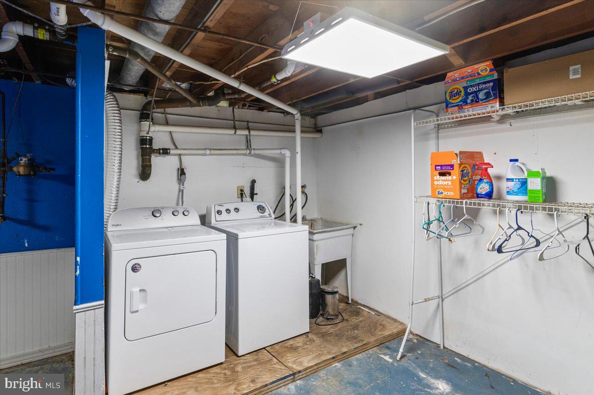 100 Walton Ave Property Photo 15
