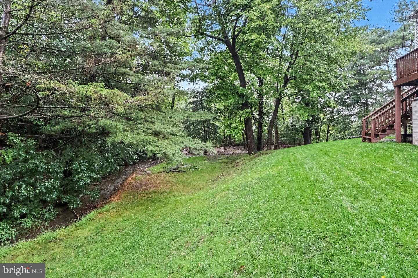 211 Edenderry Way Property Photo 30
