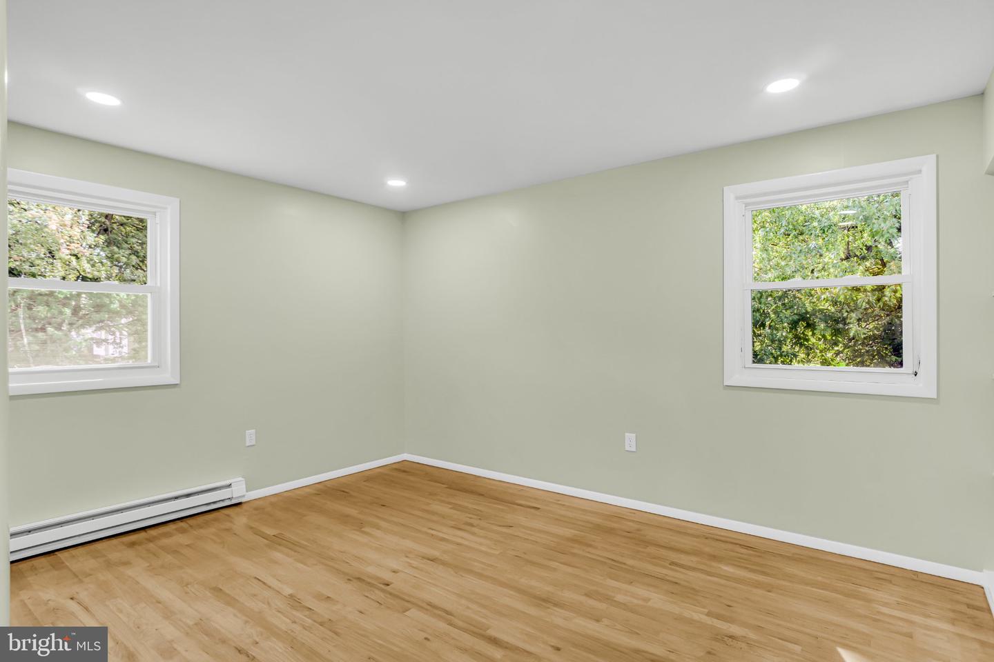 6054 Edward Dr Property Photo 19