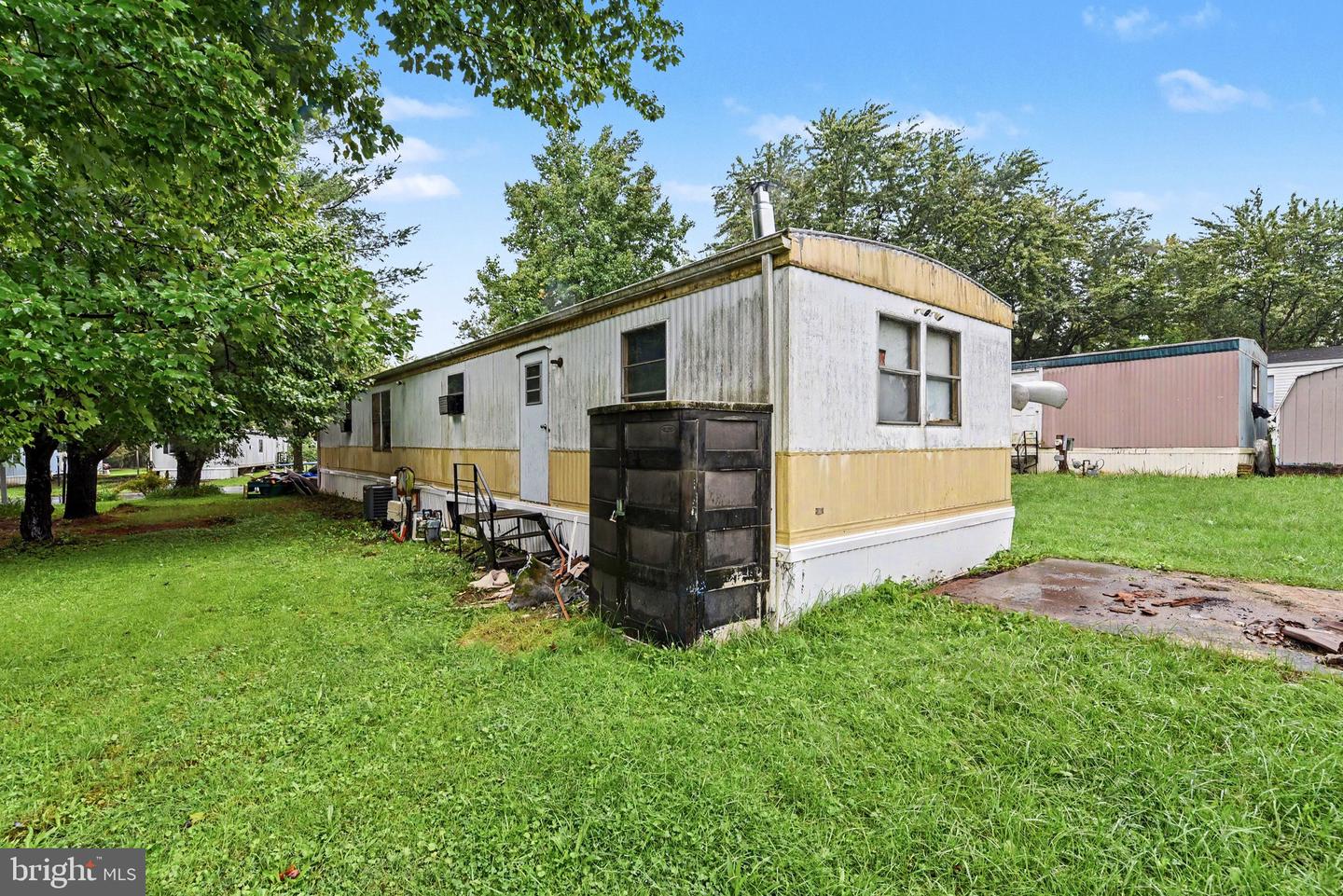 PACB2059012 Property Photo 1