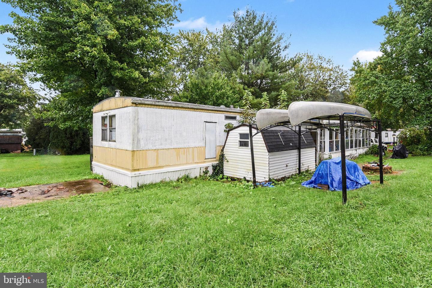 PACB2059012 Property Photo 2