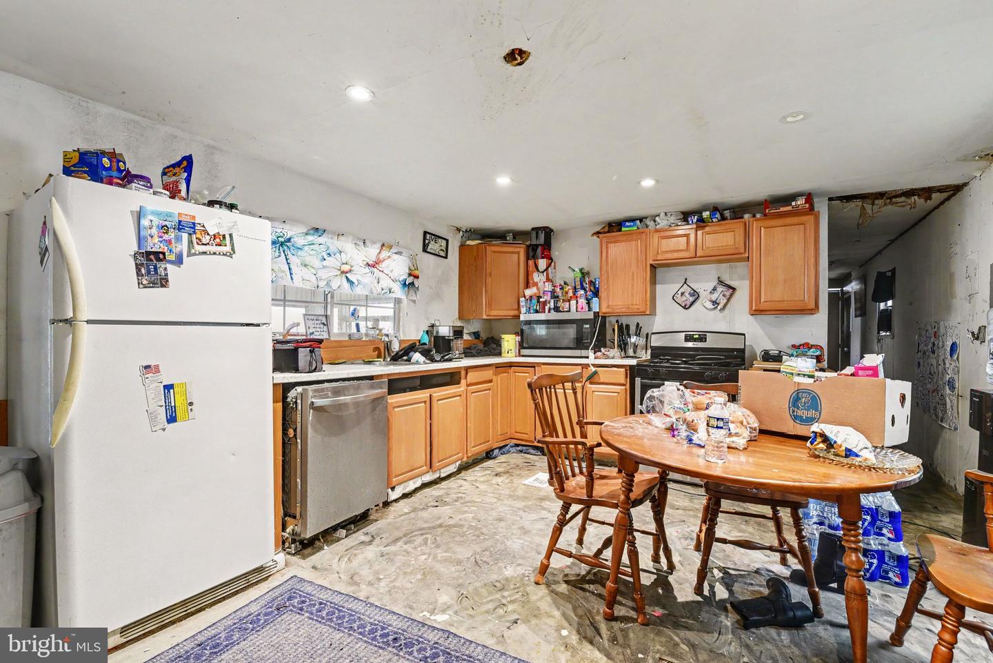 PACB2059012 Property Photo 6