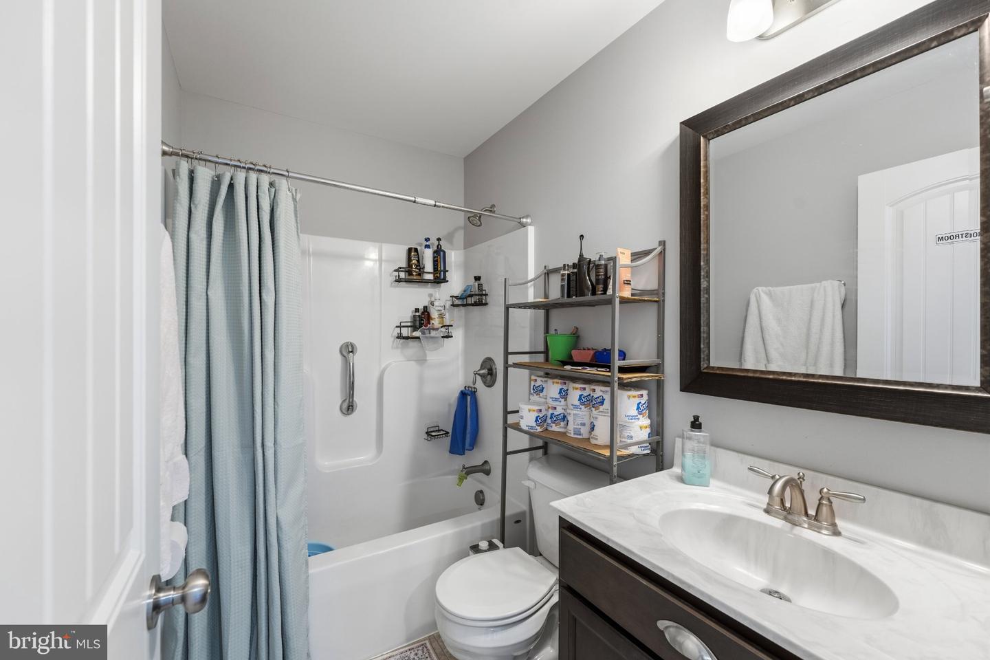 1905 Edgewood Dr Property Photo 23