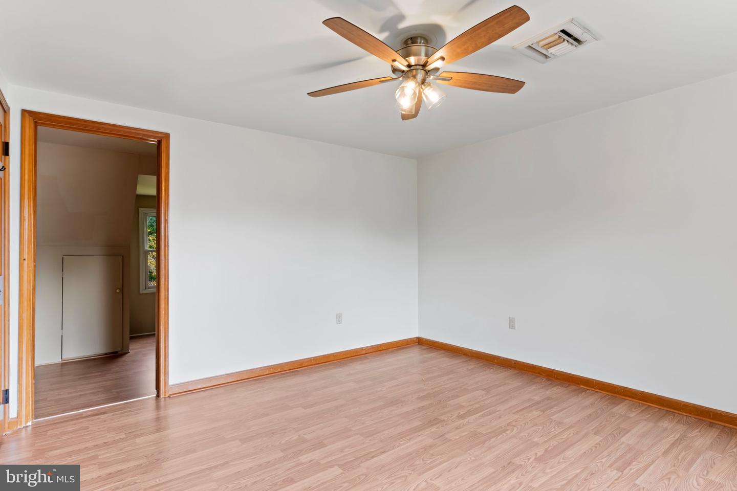 720 Sutton Dr Property Photo 43
