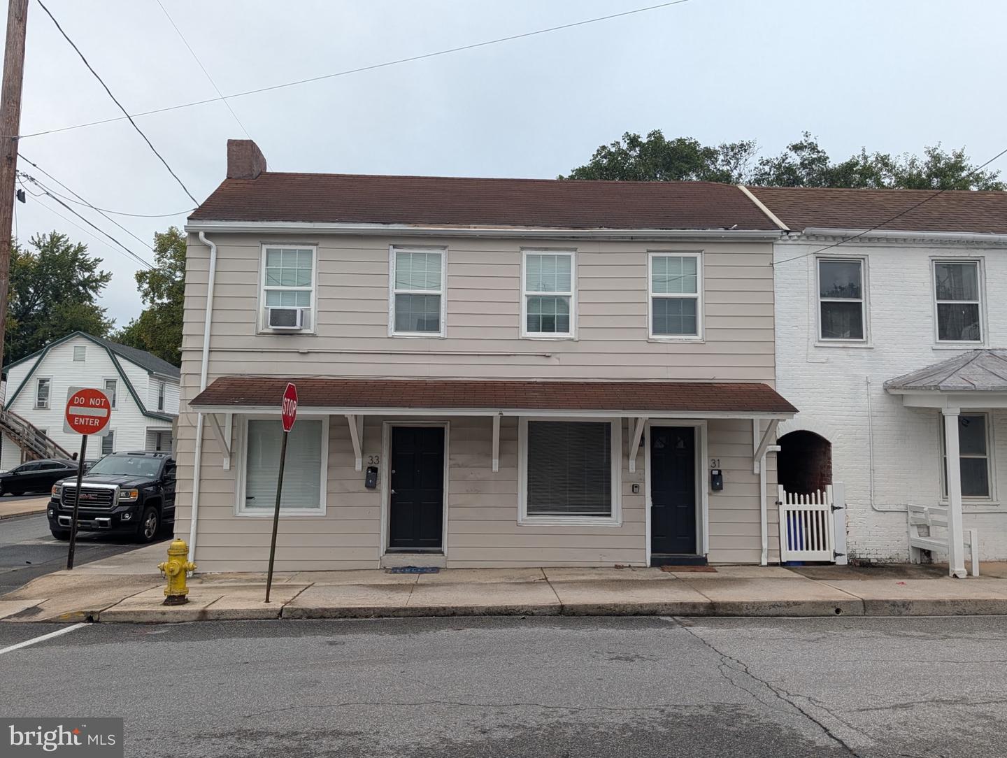 31 & 33 N PENN ST Property Photo 1