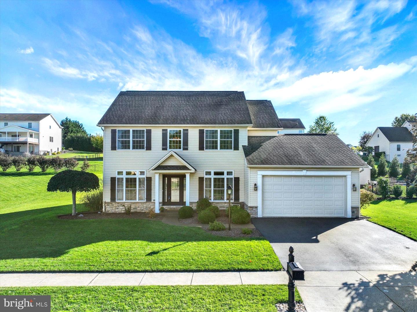3929 TRAYER LN Property Photo 1