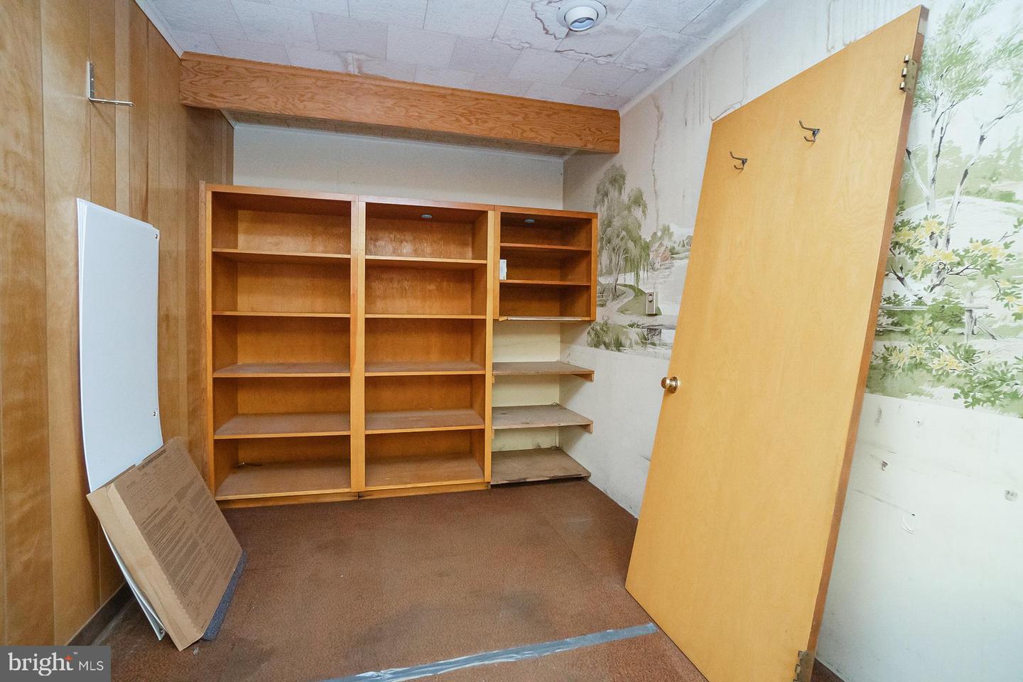 266-270 Delaware Ave Property Photo 19