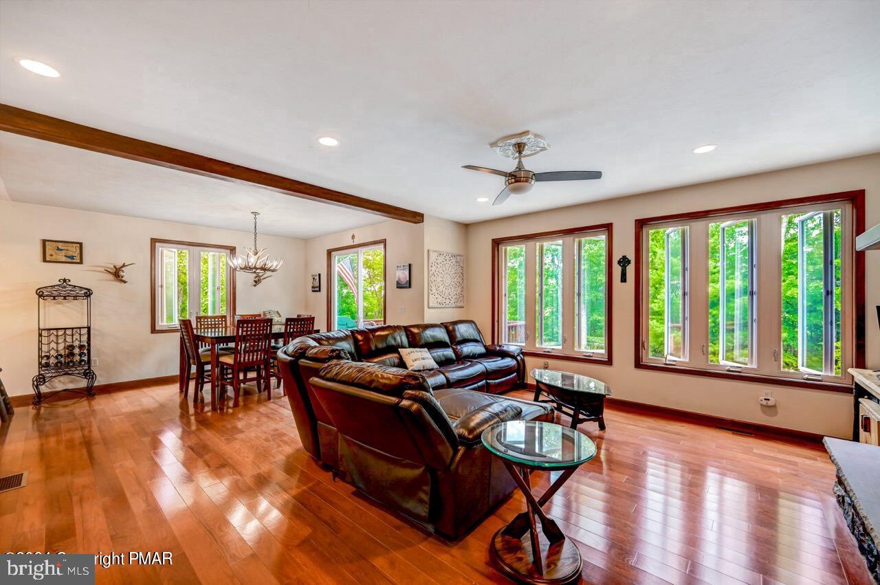 278 Wolf Hollow Rd Property Photo 21