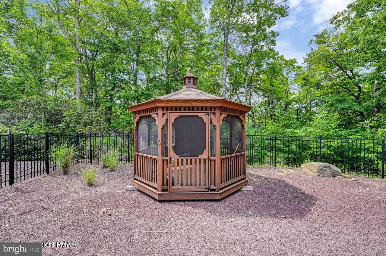 278 Wolf Hollow Rd Property Photo 89