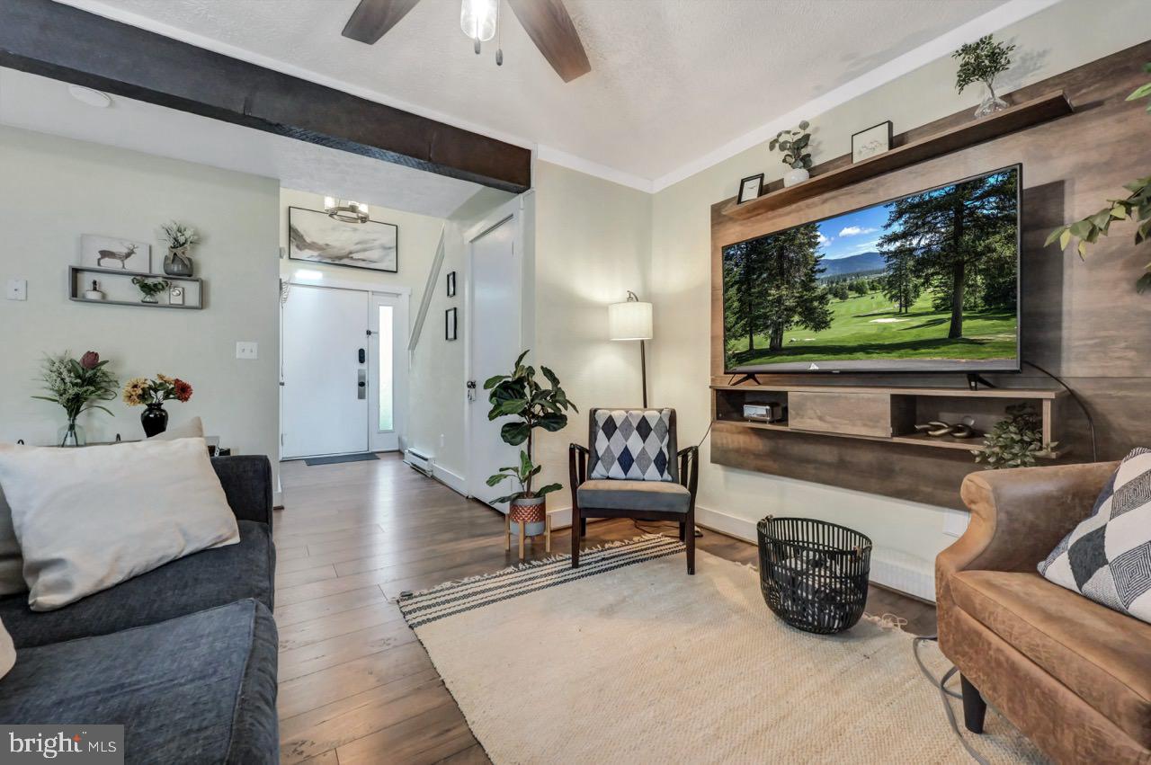 40 Alpine Property Photo 3