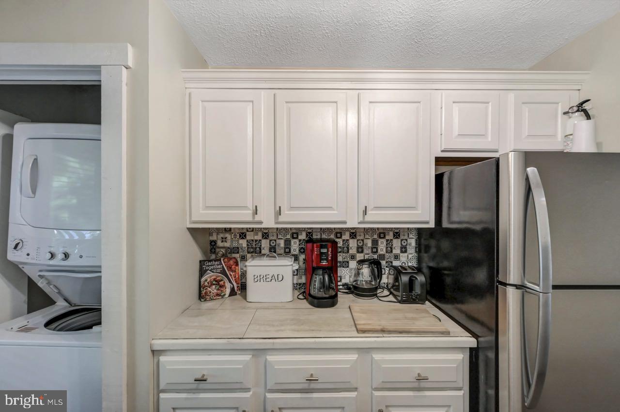 40 Alpine Property Photo 22