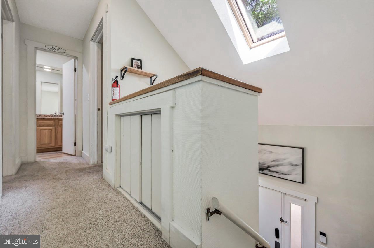 40 Alpine Property Photo 27