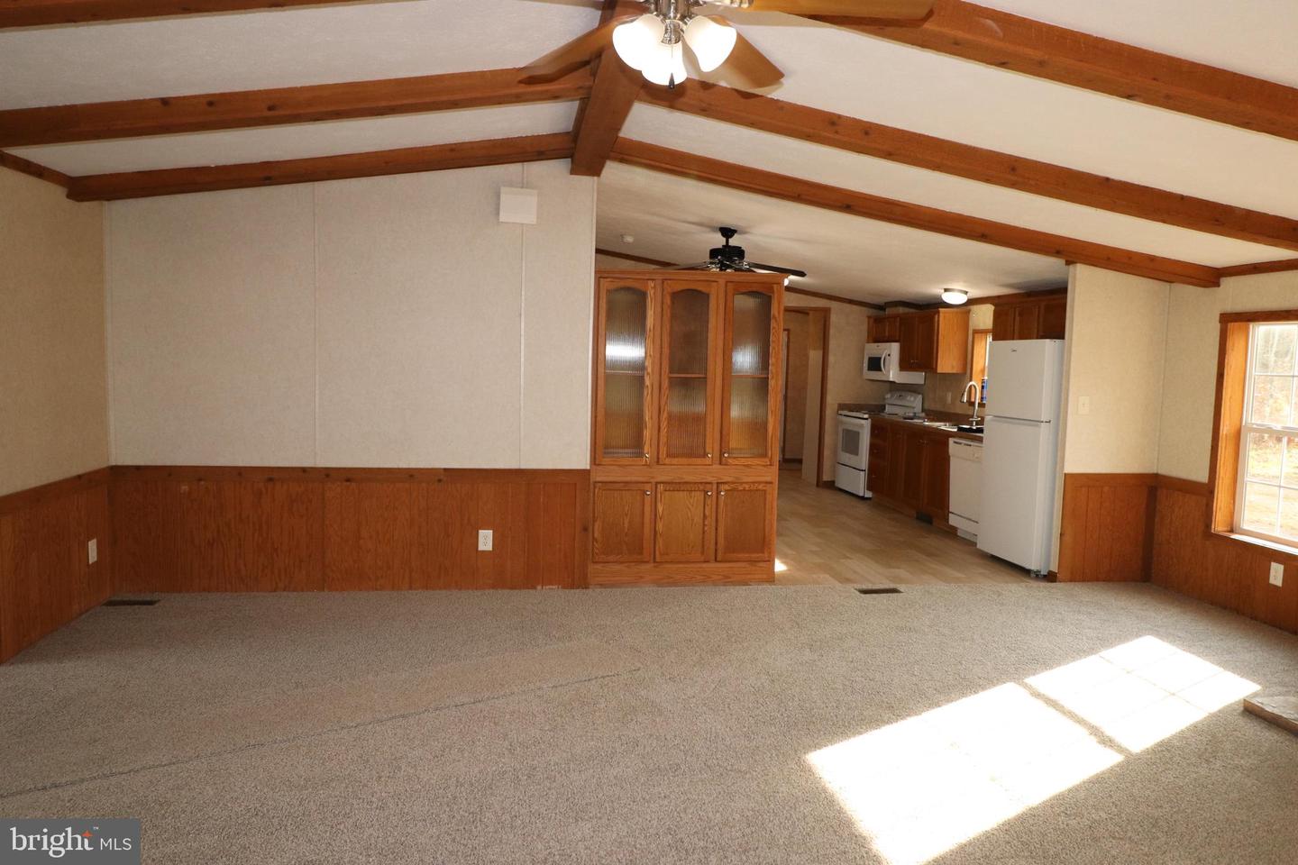 232 Lauchnor Rd Property Photo 7