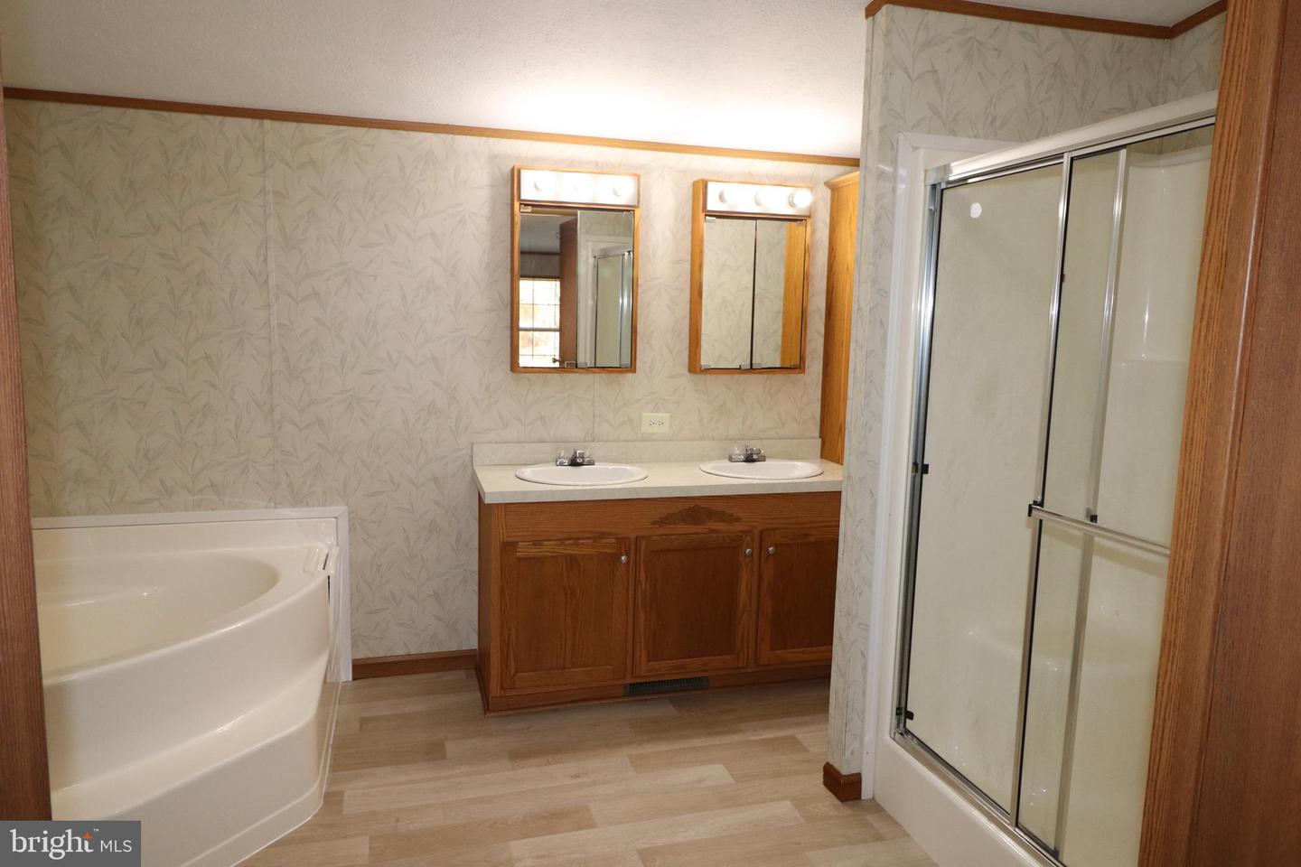 232 Lauchnor Rd Property Photo 18