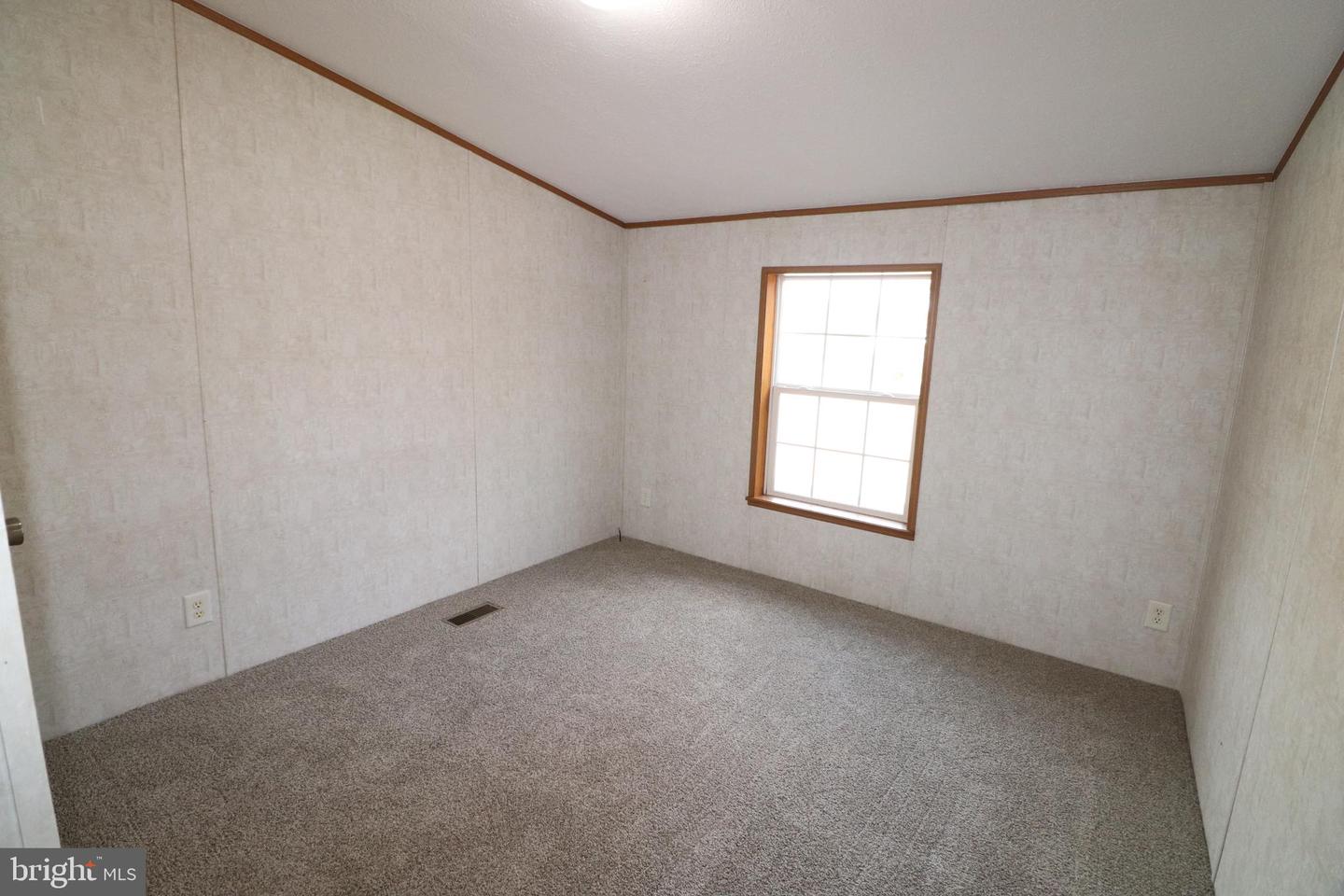 232 Lauchnor Rd Property Photo 26