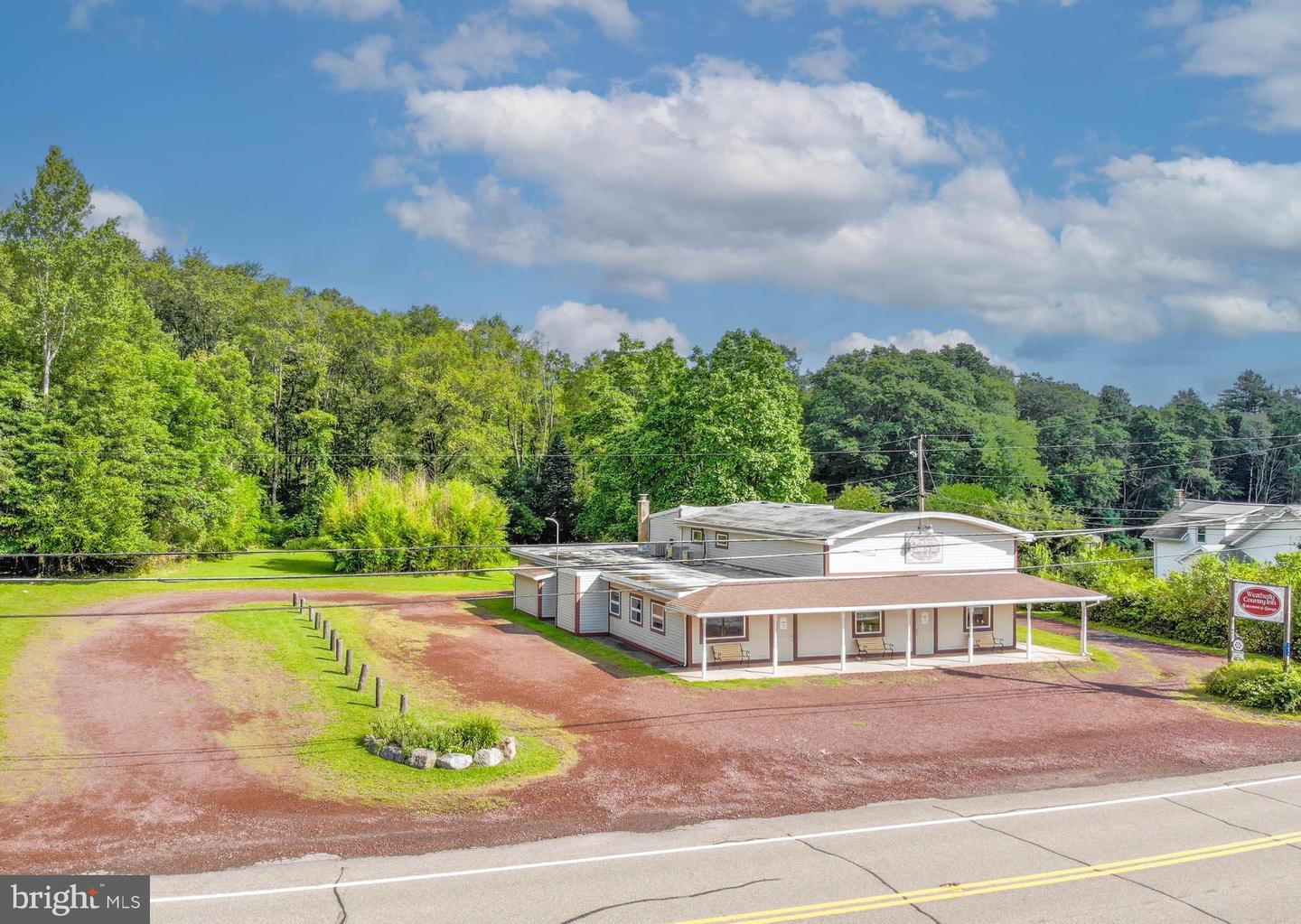 1634 S LEHIGH GORGE DR