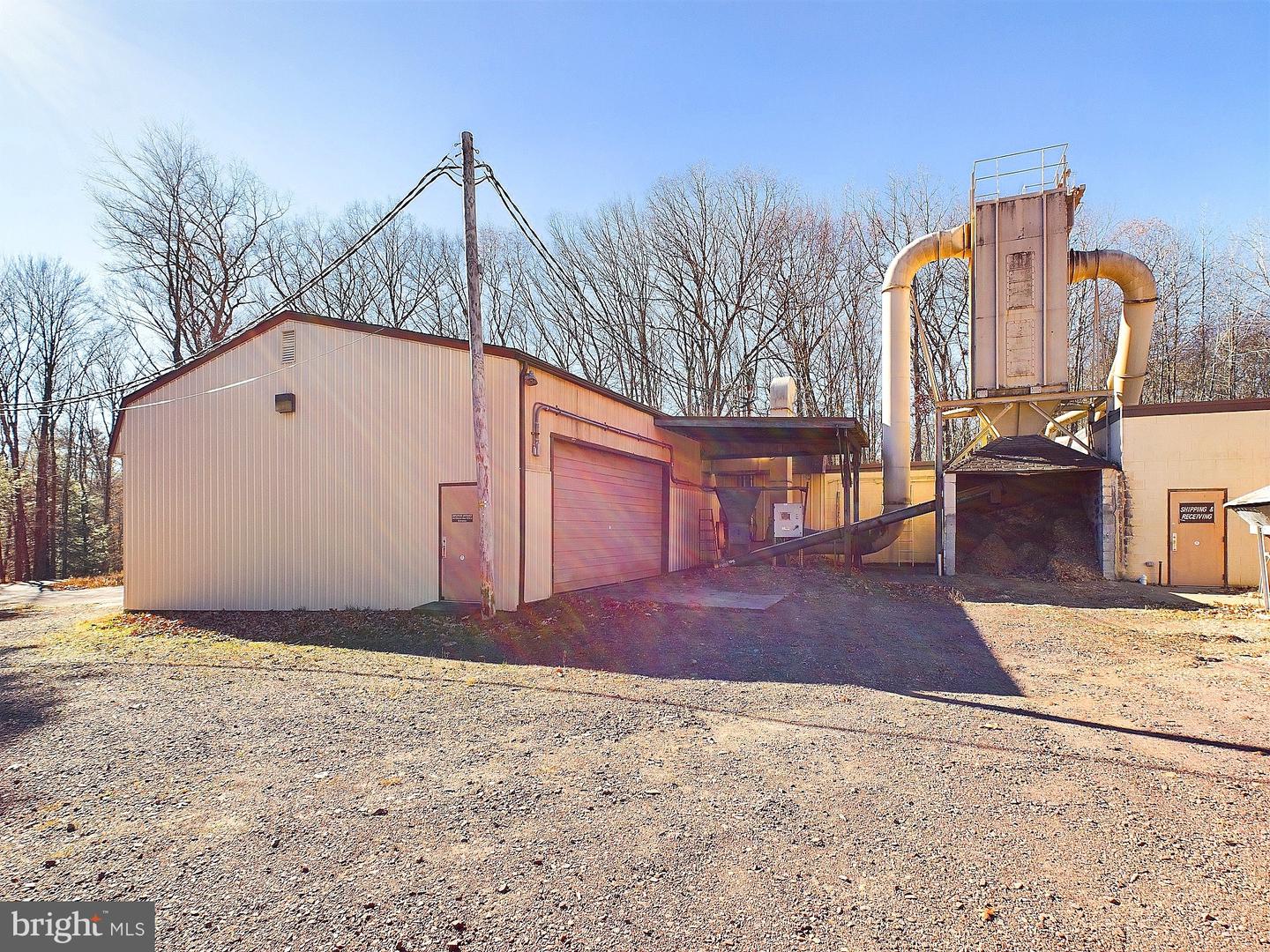 1080 Hudson Dr Property Photo 1