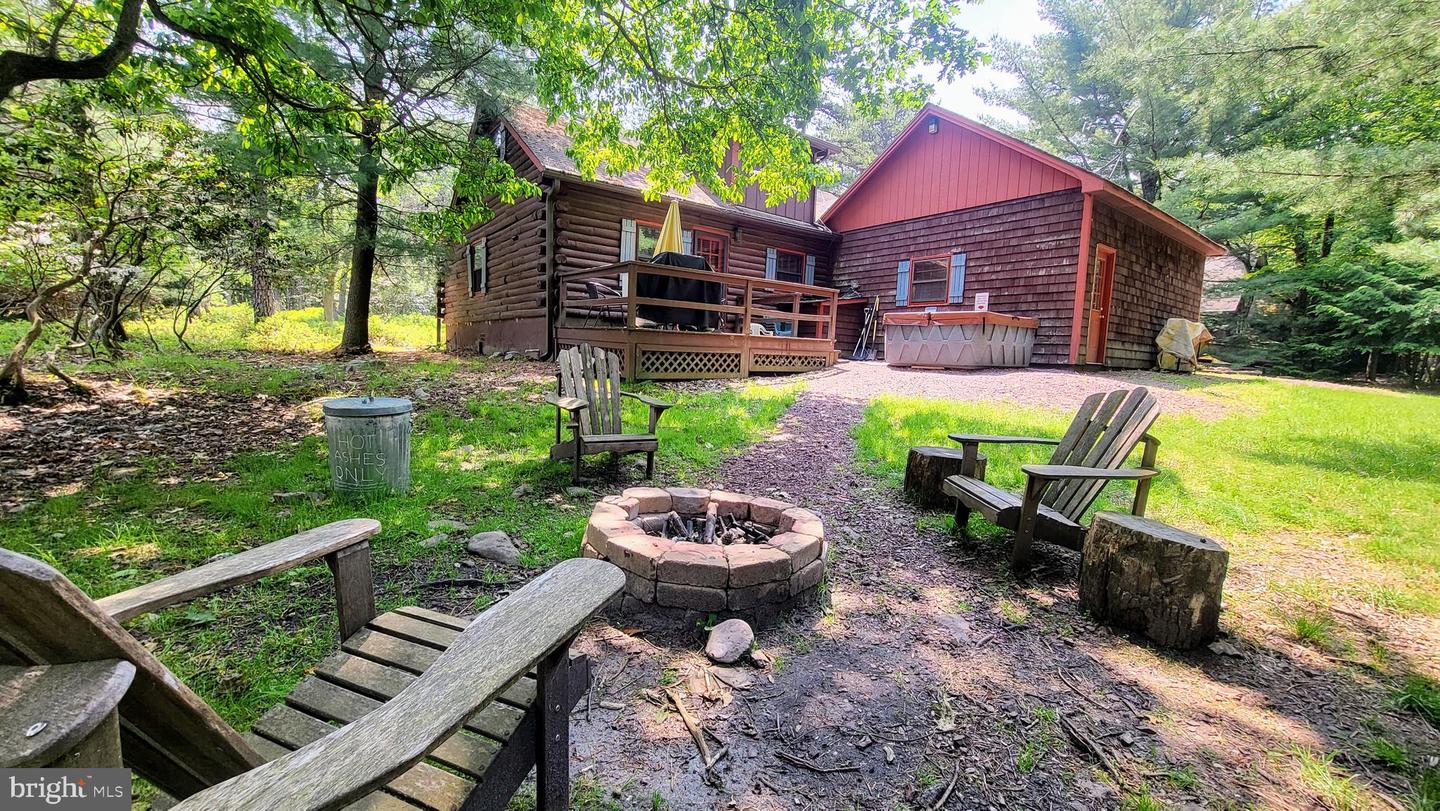 58 Hickory Rd Property Photo
