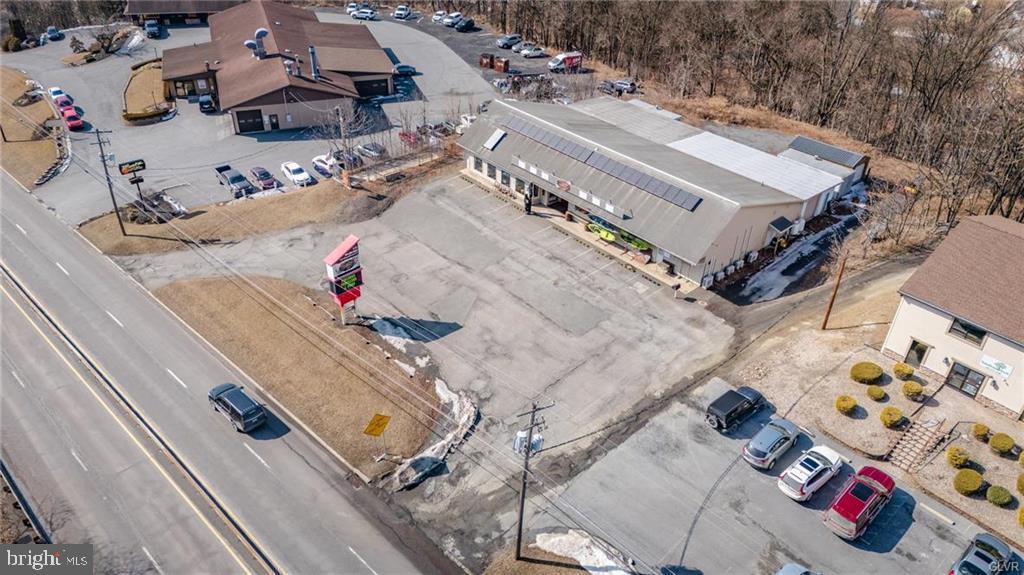 400 Interchange Rd Property Photo 43