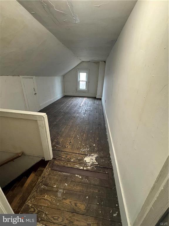 253 N 2nd St Property Photo 25
