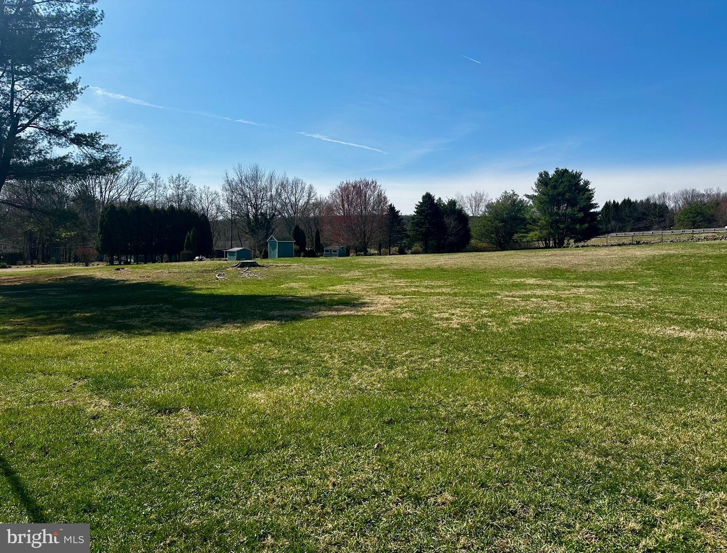 Sawmill Rd Property Photo 1