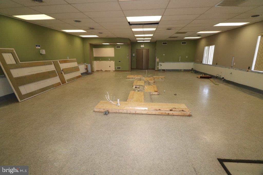 185 Delaware Ave #rear Property Photo 13