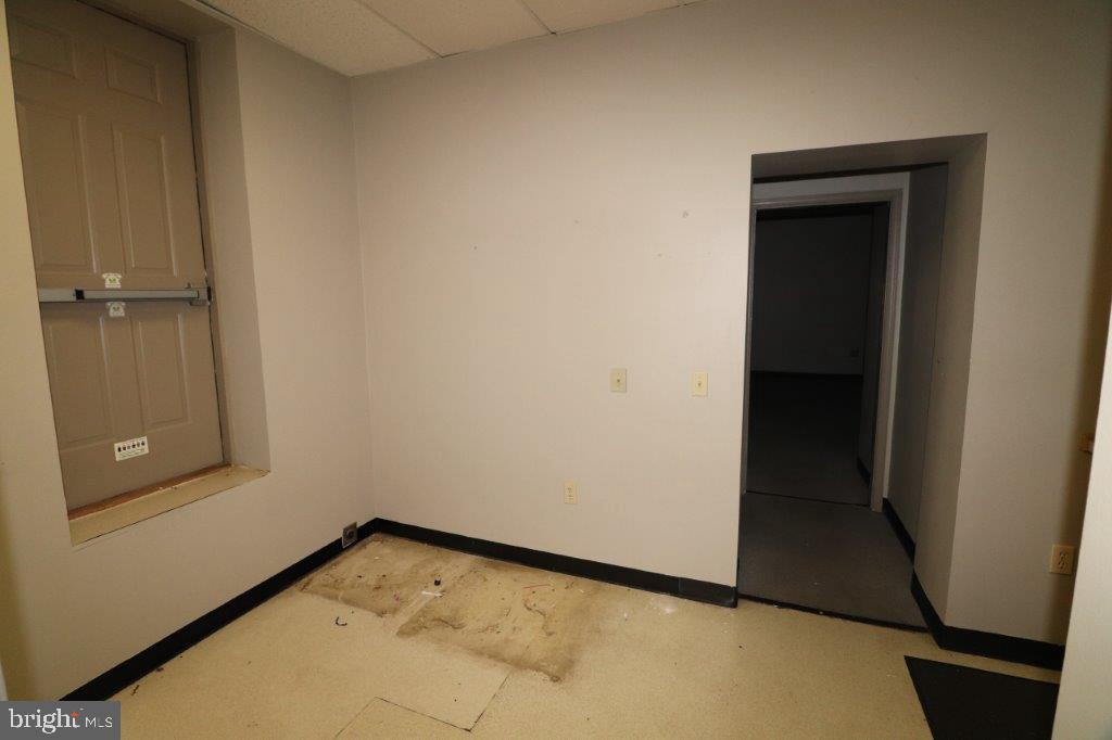 185 Delaware Ave #rear Property Photo 22