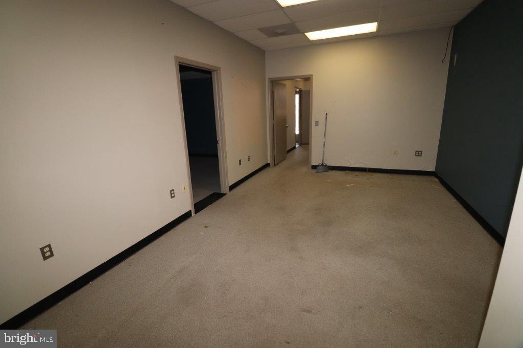 185 Delaware Ave #rear Property Photo 27