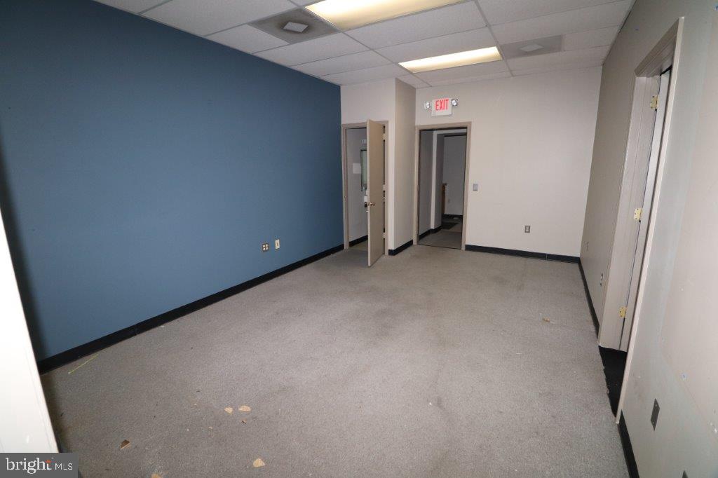 185 Delaware Ave #rear Property Photo 31