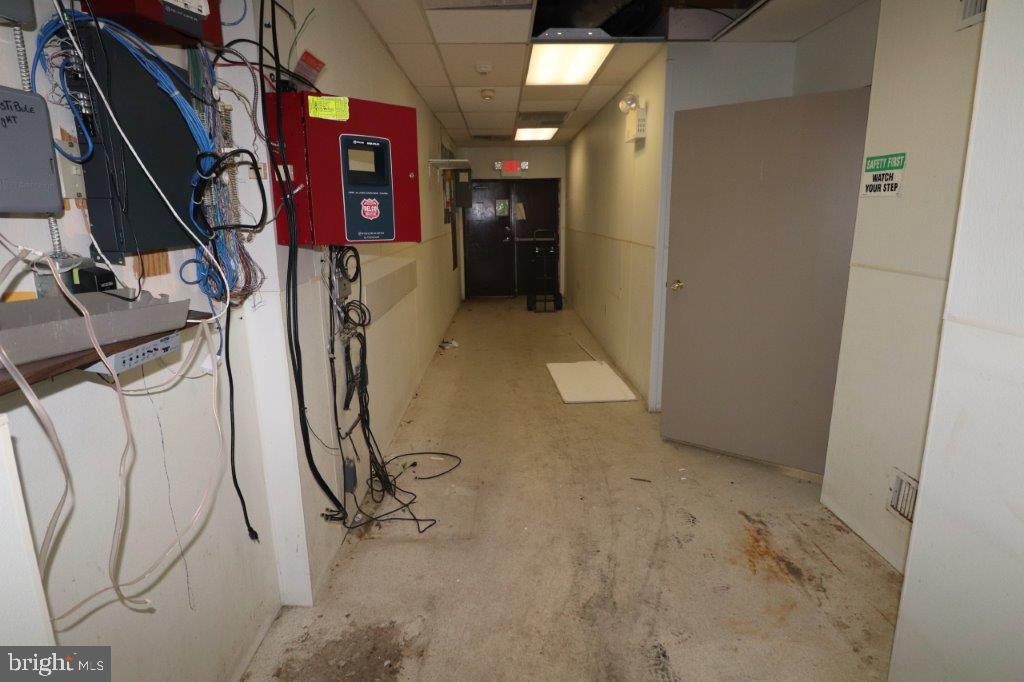 185 Delaware Ave #rear Property Photo 35