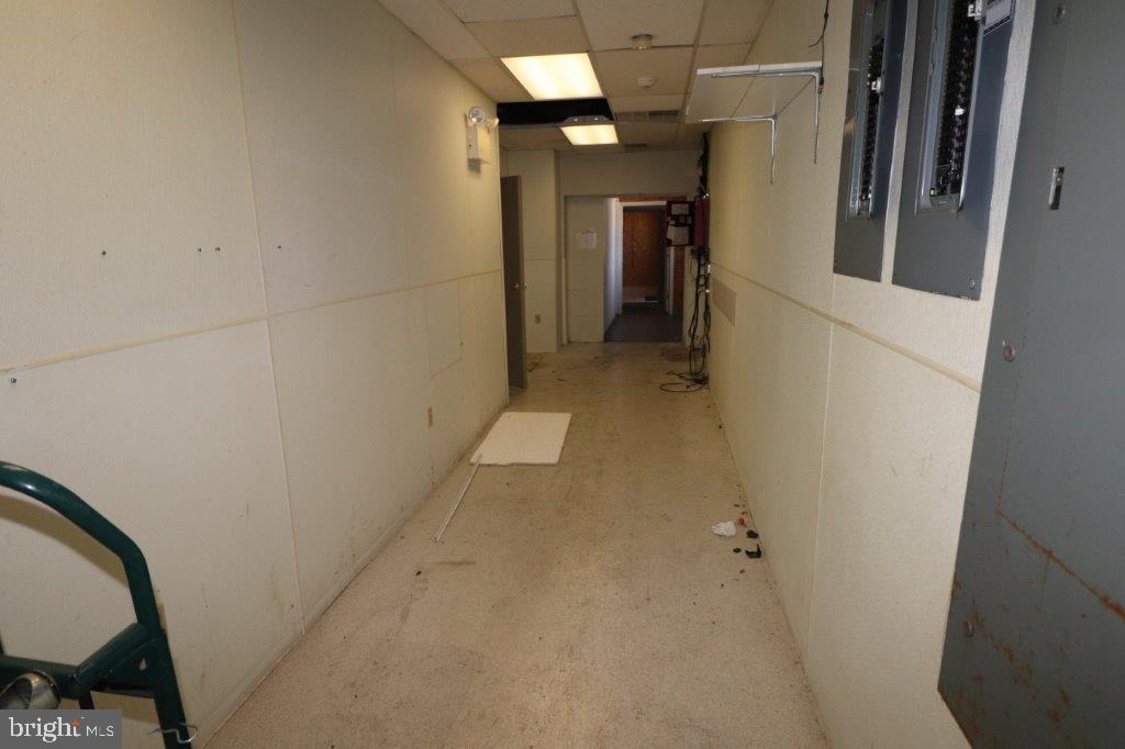 185 Delaware Ave #rear Property Photo 36