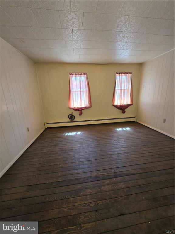 2381-2385-2381 Blakeslee Blvd Dr E Property Photo 14