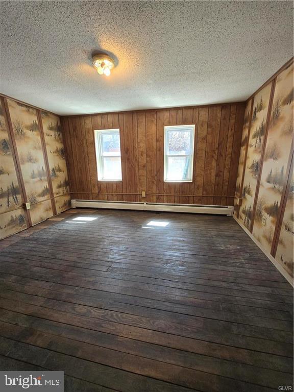 2381-2385-2381 Blakeslee Blvd Dr E Property Photo 16