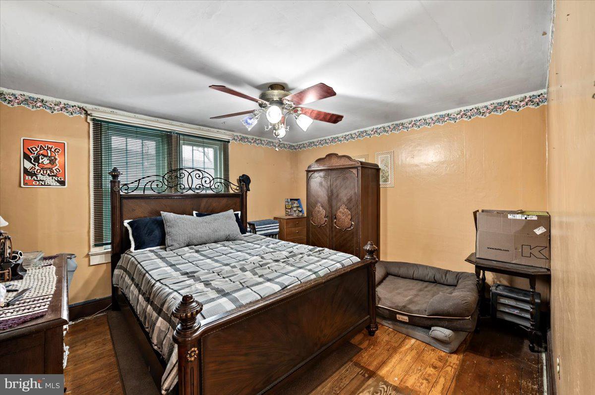 100 E Front St Property Photo 23