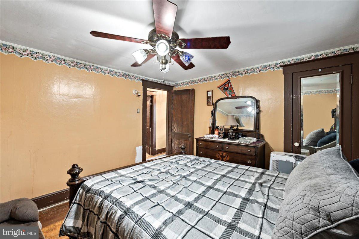100 E Front St Property Photo 24