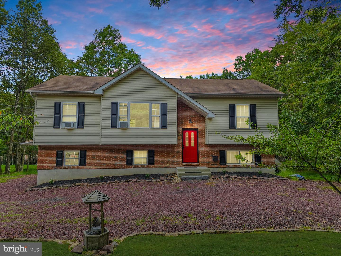 57 Mohawk Trl Property Photo