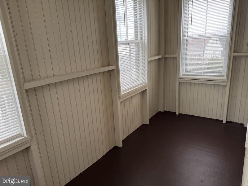 36 E Fell St Property Photo 3
