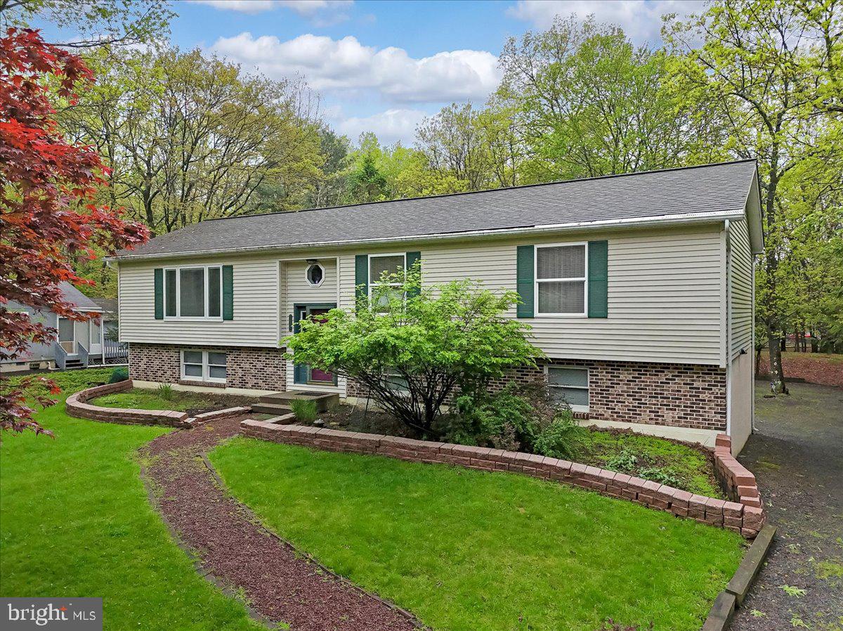 115 Buckhill Rd Property Photo 1